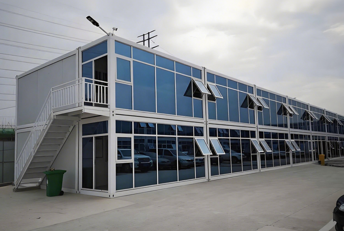 20ft Flat Pack Container House Sandwich Panel Container House Official Movable for Tiny Home & Garage Use