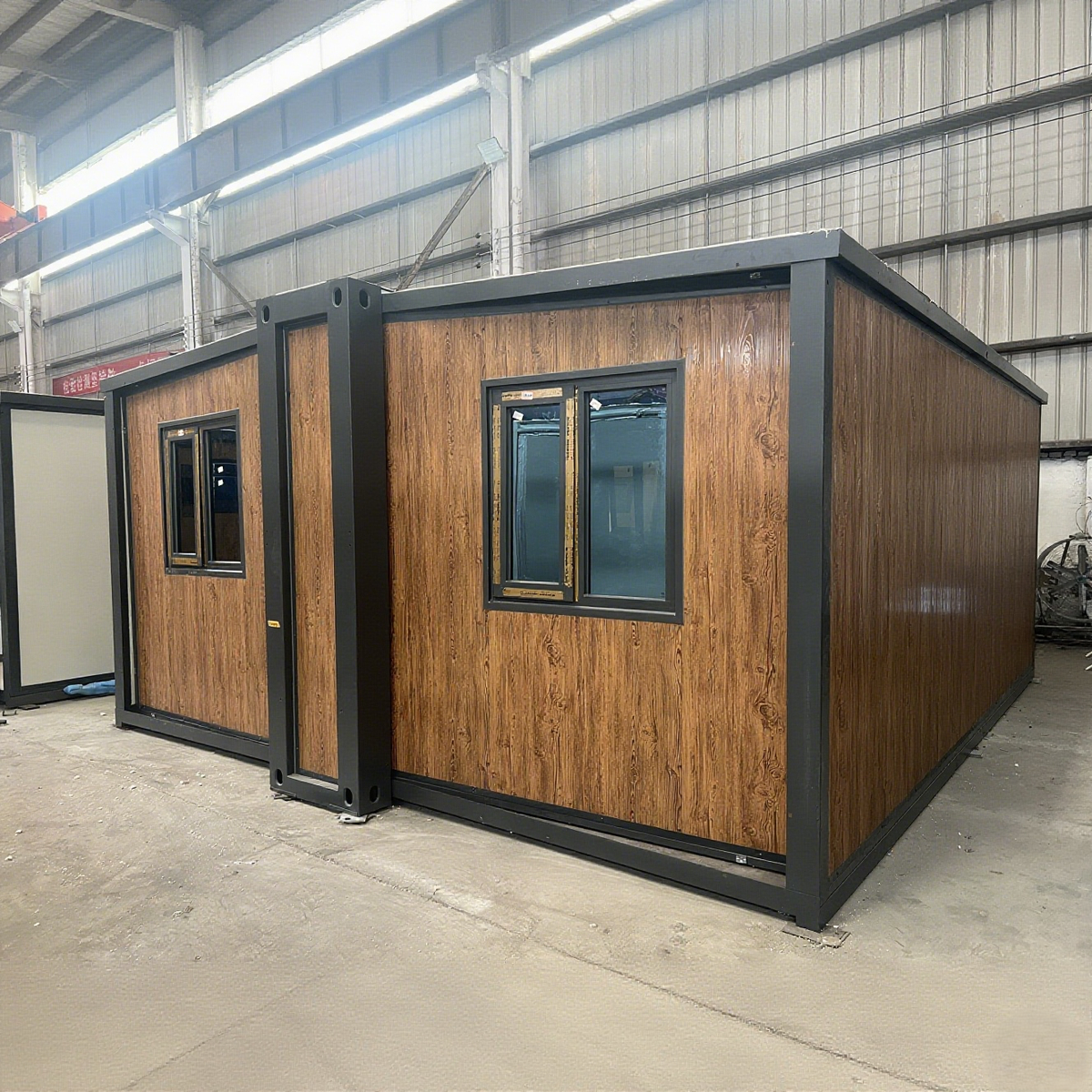 Fast Build Luxury 40ft 20ft Expandable Container House Prefabricated Minimalist America Prefab Mobile House Living Room Bedroom